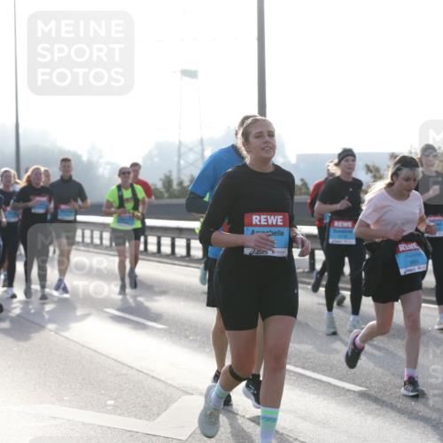 03.10.2026 - Köhlbrandbrückenlauf Jannik Wohlers http://msf.ph/oto/10707342 03.10.2026 09:24:58 Position 3 3854 meine-sportfotos.de