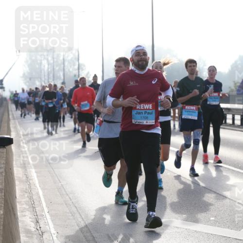 03.10.2026 - Köhlbrandbrückenlauf Jannik Wohlers http://msf.ph/oto/10707383 03.10.2026 09:25:08 Position 3 1708 meine-sportfotos.de