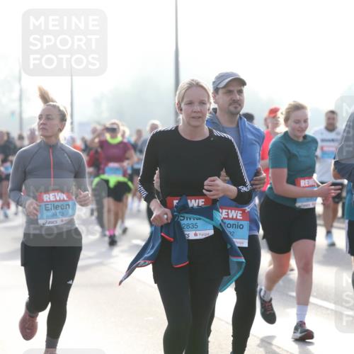 03.10.2026 - Köhlbrandbrückenlauf Jannik Wohlers http://msf.ph/oto/10707415 03.10.2026 09:25:18 Position 3 3473, 2835, 2, 2 meine-sportfotos.de