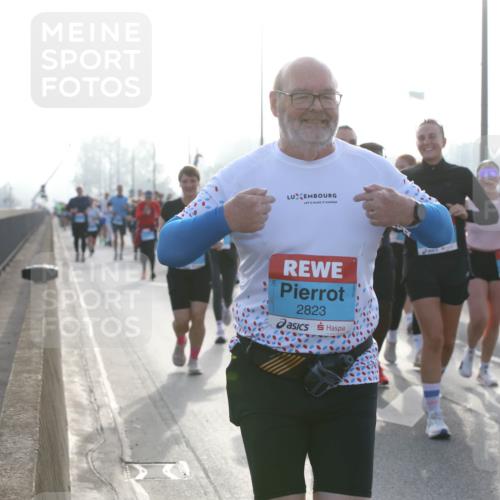 03.10.2026 - Köhlbrandbrückenlauf Jannik Wohlers http://msf.ph/oto/10707518 03.10.2026 09:25:34 Position 3 2823 meine-sportfotos.de