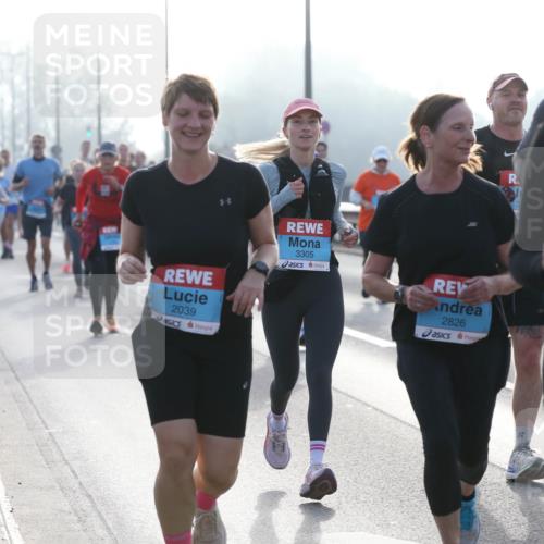 03.10.2026 - Köhlbrandbrückenlauf Jannik Wohlers http://msf.ph/oto/10707521 03.10.2026 09:25:35 Position 3 2039, 3305, 2826, 1407 meine-sportfotos.de