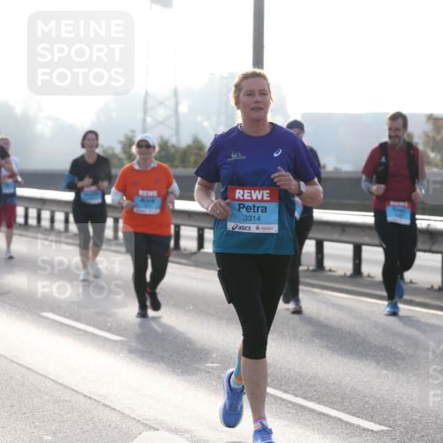 03.10.2026 - Köhlbrandbrückenlauf Jannik Wohlers http://msf.ph/oto/10707546 03.10.2026 09:25:40 Position 3 1742, 3314 meine-sportfotos.de