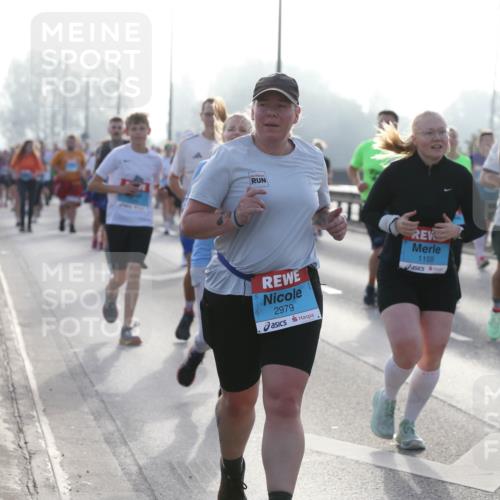 03.10.2026 - Köhlbrandbrückenlauf Jannik Wohlers http://msf.ph/oto/10707607 03.10.2026 09:25:50 Position 3 2979, 1159 meine-sportfotos.de