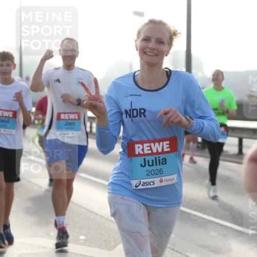 03.10.2026 - Köhlbrandbrückenlauf Jannik Wohlers http://msf.ph/oto/10707622 03.10.2026 09:25:53 Position 3 3035, 1032, 2026 meine-sportfotos.de
