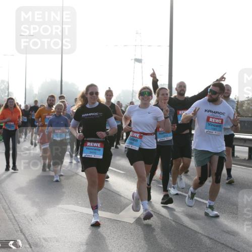03.10.2026 - Köhlbrandbrückenlauf Jannik Wohlers http://msf.ph/oto/10707662 03.10.2026 09:26:02 Position 3 3470, 1582, 1913, 1581 meine-sportfotos.de