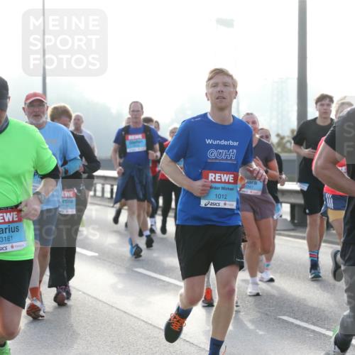 03.10.2026 - Köhlbrandbrückenlauf Jannik Wohlers http://msf.ph/oto/10707738 03.10.2026 09:26:12 Position 3 801, 55, 3181, 2546, 1012, 3347, 59 meine-sportfotos.de