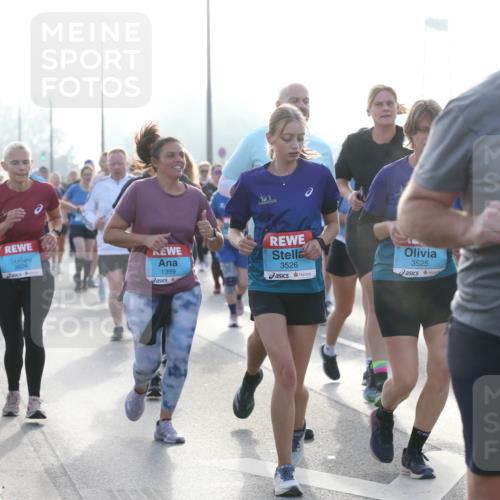 03.10.2026 - Köhlbrandbrückenlauf Jannik Wohlers http://msf.ph/oto/10707858 03.10.2026 09:26:35 Position 3 3826, 1399, 3526, 3525, 3191 meine-sportfotos.de