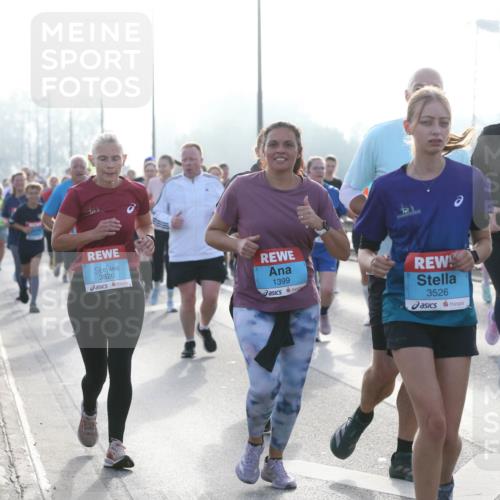 03.10.2026 - Köhlbrandbrückenlauf Jannik Wohlers http://msf.ph/oto/10707864 03.10.2026 09:26:36 Position 3 3826, 1399, 3526, 11, 3525 meine-sportfotos.de