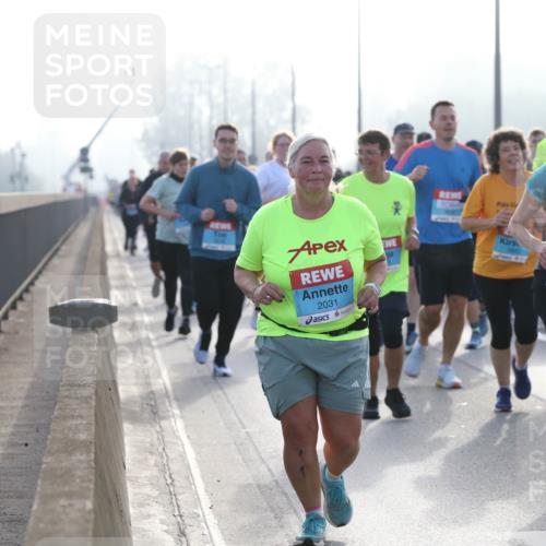 03.10.2026 - Köhlbrandbrückenlauf Jannik Wohlers http://msf.ph/oto/10707946 03.10.2026 09:26:49 Position 3 2031, 3736 meine-sportfotos.de