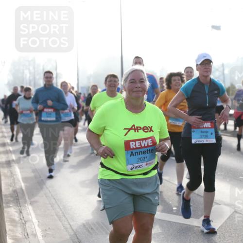 03.10.2026 - Köhlbrandbrückenlauf Jannik Wohlers http://msf.ph/oto/10707956 03.10.2026 09:26:51 Position 3 2031, 3736, 3307 meine-sportfotos.de