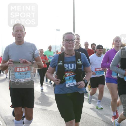 03.10.2026 - Köhlbrandbrückenlauf Jannik Wohlers http://msf.ph/oto/10708021 03.10.2026 09:27:12 Position 3 3544, 024, 355, 1295 meine-sportfotos.de