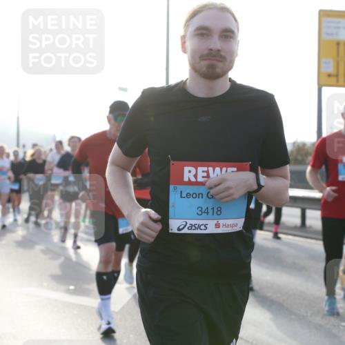 03.10.2026 - Köhlbrandbrückenlauf Jannik Wohlers http://msf.ph/oto/10708025 03.10.2026 09:27:14 Position 3 3418 meine-sportfotos.de