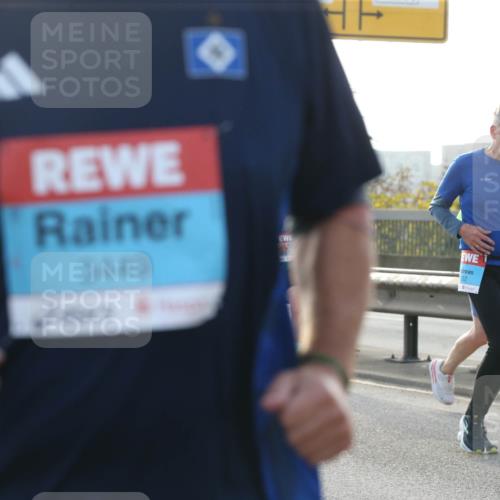 03.10.2026 - Köhlbrandbrückenlauf Jannik Wohlers http://msf.ph/oto/10708082 03.10.2026 09:27:24 Position 3 3449, 82 meine-sportfotos.de