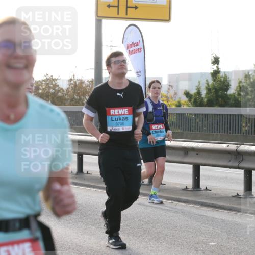 03.10.2026 - Köhlbrandbrückenlauf Jannik Wohlers http://msf.ph/oto/10708085 03.10.2026 09:27:25 Position 3 3706, 3291, 82 meine-sportfotos.de
