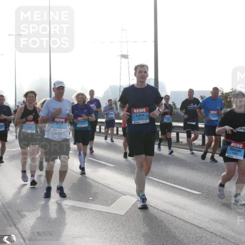 03.10.2026 - Köhlbrandbrückenlauf Jannik Wohlers http://msf.ph/oto/10708097 03.10.2026 09:27:28 Position 3 361, 3344, 3692, 1656 meine-sportfotos.de