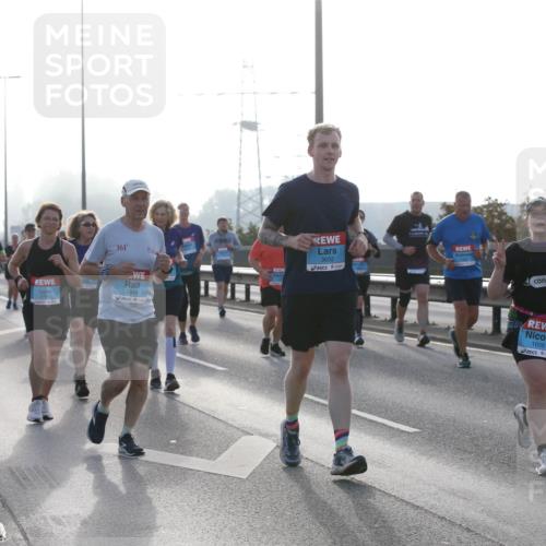 03.10.2026 - Köhlbrandbrückenlauf Jannik Wohlers http://msf.ph/oto/10708099 03.10.2026 09:27:28 Position 3 361, 3344, 3692, 1656 meine-sportfotos.de