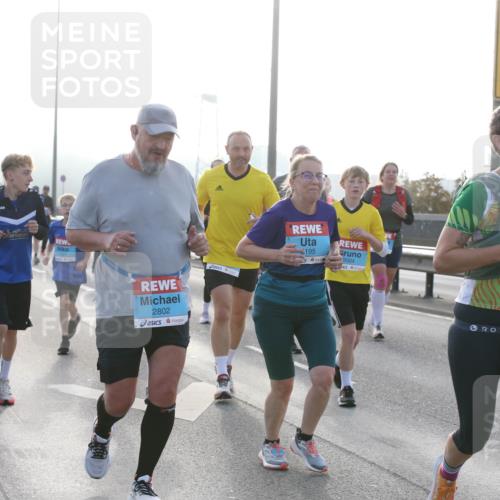 03.10.2026 - Köhlbrandbrückenlauf Jannik Wohlers http://msf.ph/oto/10708208 03.10.2026 09:27:55 Position 3 2802, 195, 2004, 1145 meine-sportfotos.de