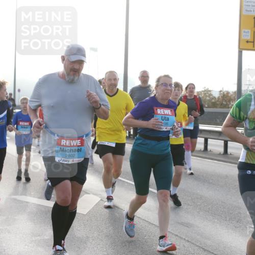 03.10.2026 - Köhlbrandbrückenlauf Jannik Wohlers http://msf.ph/oto/10708212 03.10.2026 09:27:55 Position 3 2802, 195, 1145 meine-sportfotos.de