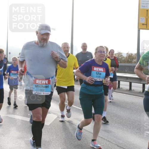 03.10.2026 - Köhlbrandbrückenlauf Jannik Wohlers http://msf.ph/oto/10708214 03.10.2026 09:27:55 Position 3 2802, 3195, 1145 meine-sportfotos.de