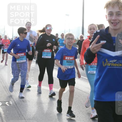 03.10.2026 - Köhlbrandbrückenlauf Jannik Wohlers http://msf.ph/oto/10708227 03.10.2026 09:27:57 Position 3 3656, 3657, 1727, 172, 36 meine-sportfotos.de