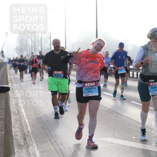 03.10.2026 - Köhlbrandbrückenlauf Jannik Wohlers http://msf.ph/oto/10708268 03.10.2026 09:28:02 Position 3 3592, 54, 3394 meine-sportfotos.de