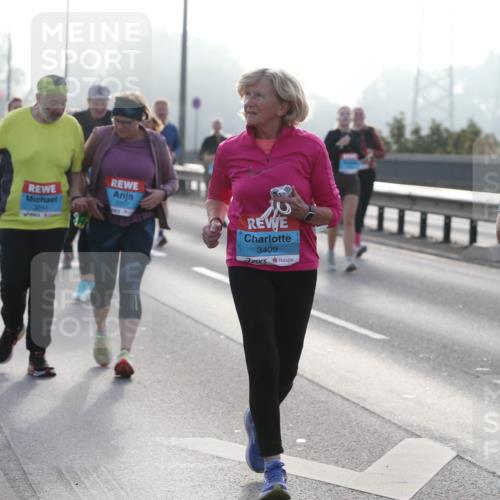 03.10.2026 - Köhlbrandbrückenlauf Jannik Wohlers http://msf.ph/oto/10708361 03.10.2026 09:28:30 Position 3 3244, 3507, 3409, 3531 meine-sportfotos.de