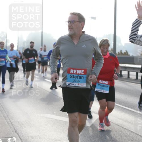03.10.2026 - Köhlbrandbrückenlauf Jannik Wohlers http://msf.ph/oto/10708472 03.10.2026 09:28:51 Position 3 2795, 1501, 2793 meine-sportfotos.de
