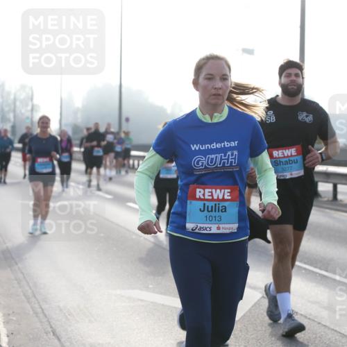 03.10.2026 - Köhlbrandbrückenlauf Jannik Wohlers http://msf.ph/oto/10708490 03.10.2026 09:28:56 Position 3 1013, 3277 meine-sportfotos.de