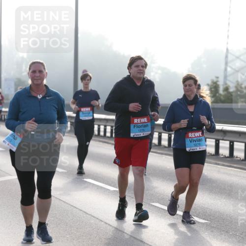03.10.2026 - Köhlbrandbrückenlauf Jannik Wohlers http://msf.ph/oto/10708503 03.10.2026 09:29:07 Position 3 1853, 3624, 2013, 1275, 1276, 102 meine-sportfotos.de