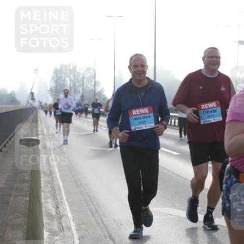 03.10.2026 - Köhlbrandbrückenlauf Jannik Wohlers http://msf.ph/oto/10708520 03.10.2026 09:29:14 Position 3 2585, 3624, 185 meine-sportfotos.de