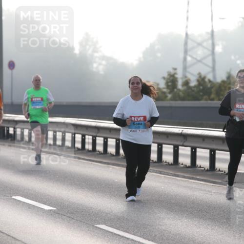 03.10.2026 - Köhlbrandbrückenlauf Jannik Wohlers http://msf.ph/oto/10708536 03.10.2026 09:29:17 Position 3 3453, 3520 meine-sportfotos.de