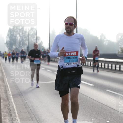 03.10.2026 - Köhlbrandbrückenlauf Jannik Wohlers http://msf.ph/oto/10708554 03.10.2026 09:29:23 Position 3 3497 meine-sportfotos.de