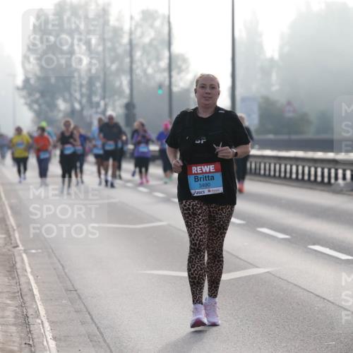 03.10.2026 - Köhlbrandbrückenlauf Jannik Wohlers http://msf.ph/oto/10708558 03.10.2026 09:29:25 Position 3 3490, 3463 meine-sportfotos.de