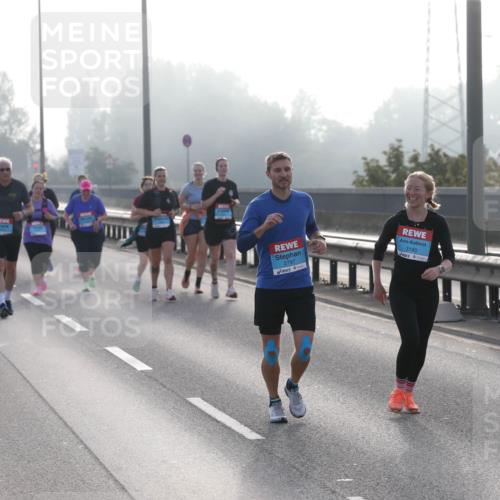 03.10.2026 - Köhlbrandbrückenlauf Jannik Wohlers http://msf.ph/oto/10708573 03.10.2026 09:29:42 Position 3 2797, 3180 meine-sportfotos.de