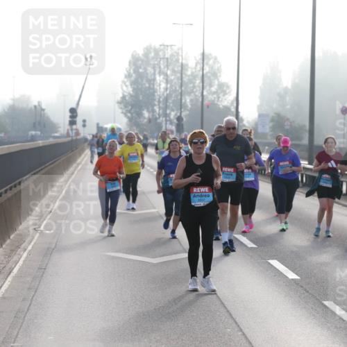 03.10.2026 - Köhlbrandbrückenlauf Jannik Wohlers http://msf.ph/oto/10708584 03.10.2026 09:29:45 Position 3 3337 meine-sportfotos.de