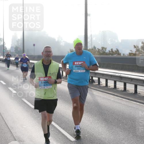 03.10.2026 - Köhlbrandbrückenlauf Jannik Wohlers http://msf.ph/oto/10708635 03.10.2026 09:30:07 Position 3 3678, 3661 meine-sportfotos.de