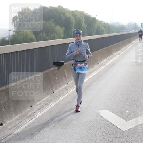 03.10.2026 - Köhlbrandbrückenlauf Jannik Wohlers http://msf.ph/oto/10708672 03.10.2026 09:30:31 Position 3 1995 meine-sportfotos.de