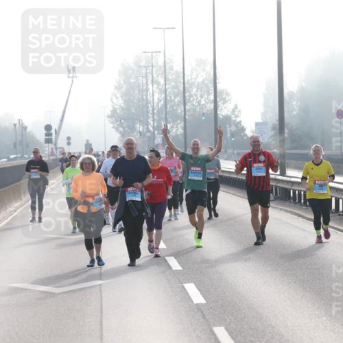 03.10.2026 - Köhlbrandbrückenlauf Jannik Wohlers http://msf.ph/oto/10708685 03.10.2026 09:30:36 Position 3  meine-sportfotos.de