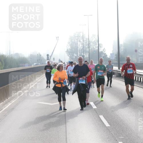 03.10.2026 - Köhlbrandbrückenlauf Jannik Wohlers http://msf.ph/oto/10708693 03.10.2026 09:30:40 Position 3  meine-sportfotos.de