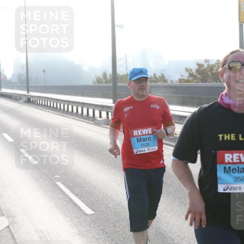 03.10.2026 - Köhlbrandbrückenlauf Jannik Wohlers http://msf.ph/oto/10708732 03.10.2026 09:30:57 Position 3 3528, 3588, 3701 meine-sportfotos.de