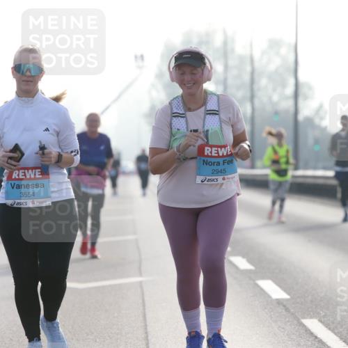 03.10.2026 - Köhlbrandbrückenlauf Jannik Wohlers http://msf.ph/oto/10708765 03.10.2026 09:31:25 Position 3 3554, 2945 meine-sportfotos.de