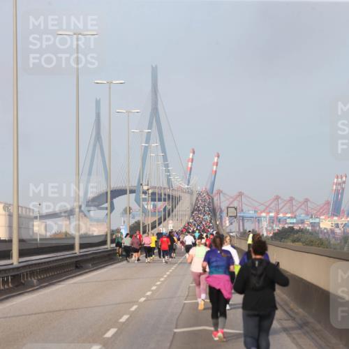 03.10.2026 - Köhlbrandbrückenlauf Jannik Wohlers http://msf.ph/oto/10708835 03.10.2026 09:31:58 Position 3 0, 38, 04 meine-sportfotos.de