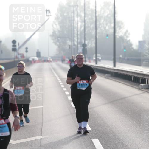 03.10.2026 - Köhlbrandbrückenlauf Jannik Wohlers http://msf.ph/oto/10708846 03.10.2026 09:32:05 Position 3 1975, 1991, 3577 meine-sportfotos.de