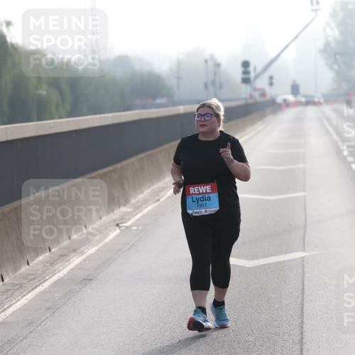03.10.2026 - Köhlbrandbrückenlauf Jannik Wohlers http://msf.ph/oto/10708859 03.10.2026 09:32:10 Position 3 1991, 35 meine-sportfotos.de