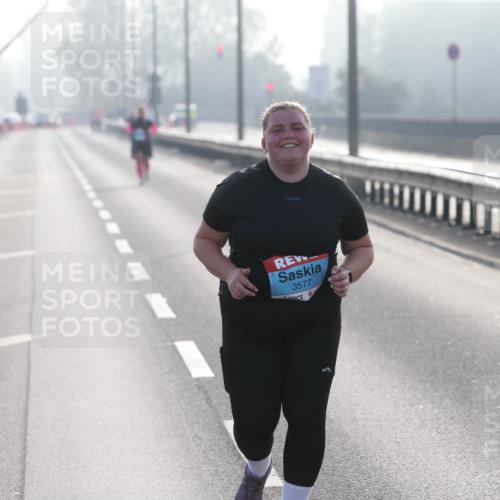03.10.2026 - Köhlbrandbrückenlauf Jannik Wohlers http://msf.ph/oto/10708864 03.10.2026 09:32:11 Position 3 3577 meine-sportfotos.de