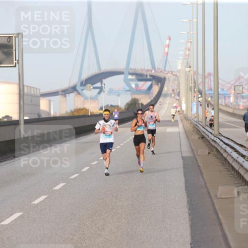 03.10.2026 - Köhlbrandbrückenlauf Jannik Wohlers http://msf.ph/oto/10709018 03.10.2026 09:36:23 Position 3 2353 meine-sportfotos.de