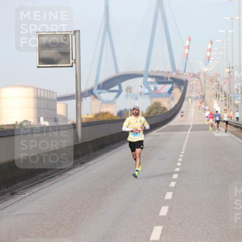 03.10.2026 - Köhlbrandbrückenlauf Jannik Wohlers http://msf.ph/oto/10709060 03.10.2026 09:37:04 Position 3  meine-sportfotos.de