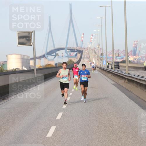 03.10.2026 - Köhlbrandbrückenlauf Jannik Wohlers http://msf.ph/oto/10709068 03.10.2026 09:37:30 Position 3  meine-sportfotos.de