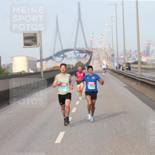 03.10.2026 - Köhlbrandbrückenlauf Jannik Wohlers http://msf.ph/oto/10709074 03.10.2026 09:37:32 Position 3 2109, 1083 meine-sportfotos.de