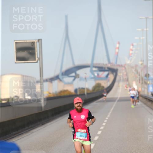 03.10.2026 - Köhlbrandbrückenlauf Jannik Wohlers http://msf.ph/oto/10709094 03.10.2026 09:37:36 Position 3 3823 meine-sportfotos.de